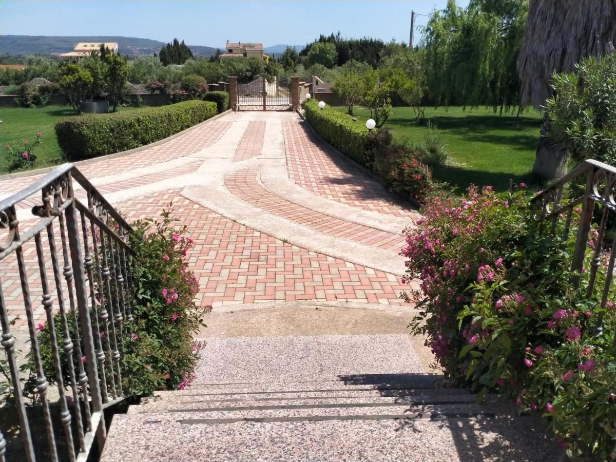 Apartmán Le Rose Olmedo Exteriér fotografie