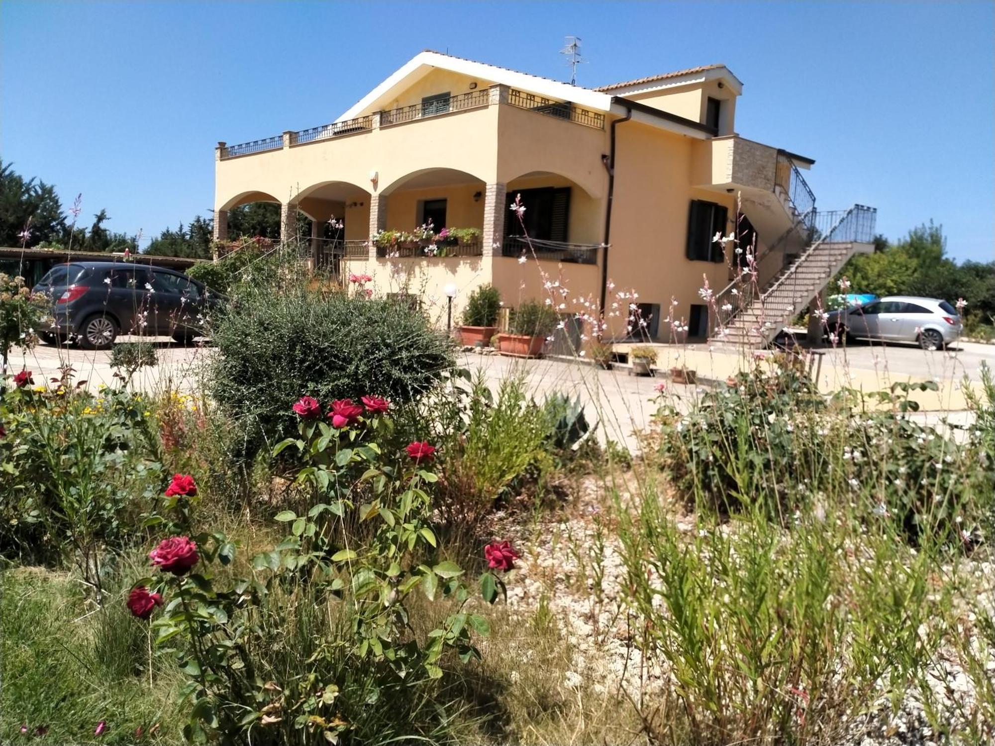 Apartmán Le Rose Olmedo Exteriér fotografie