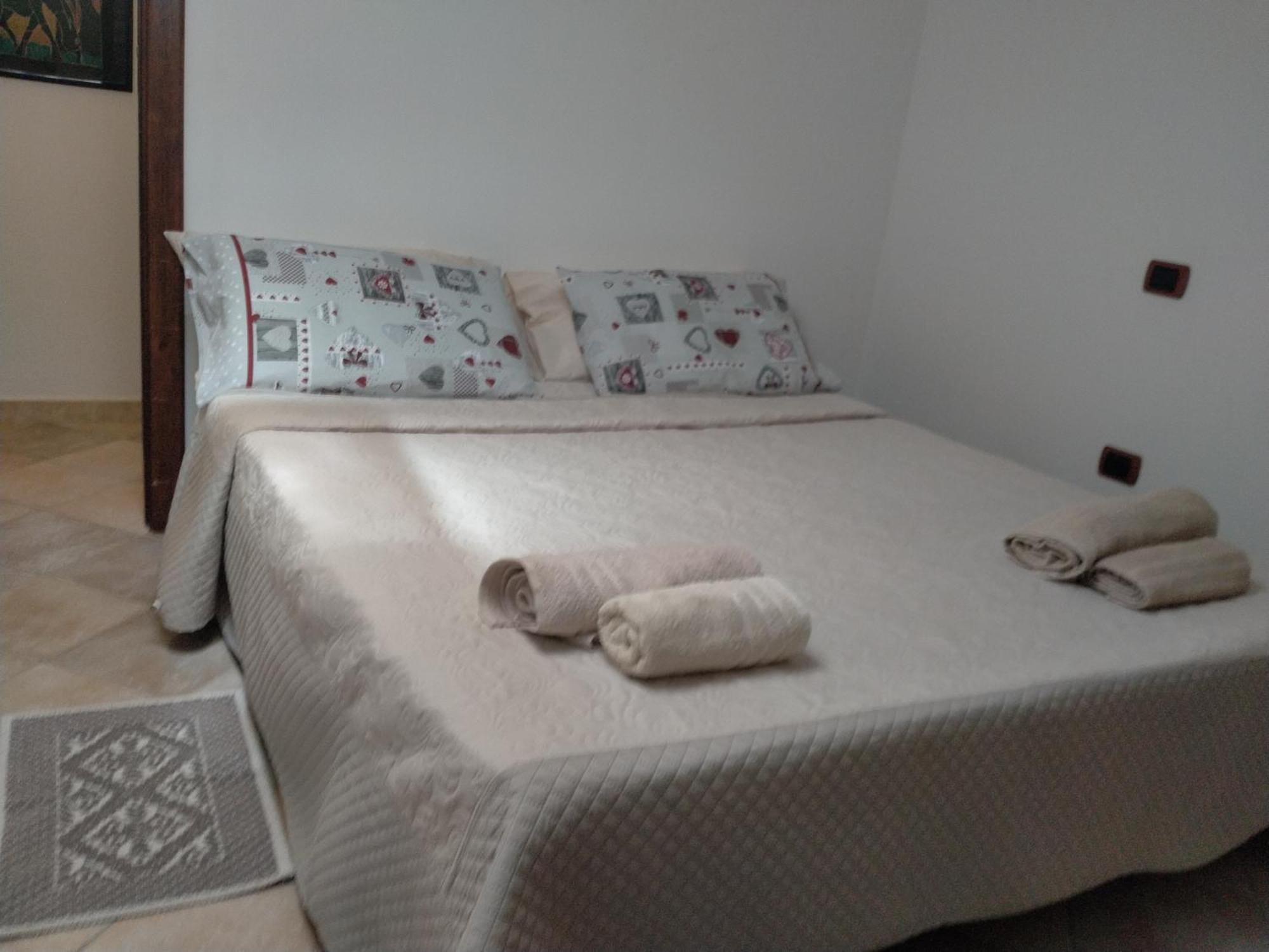 Apartmán Le Rose Olmedo Exteriér fotografie